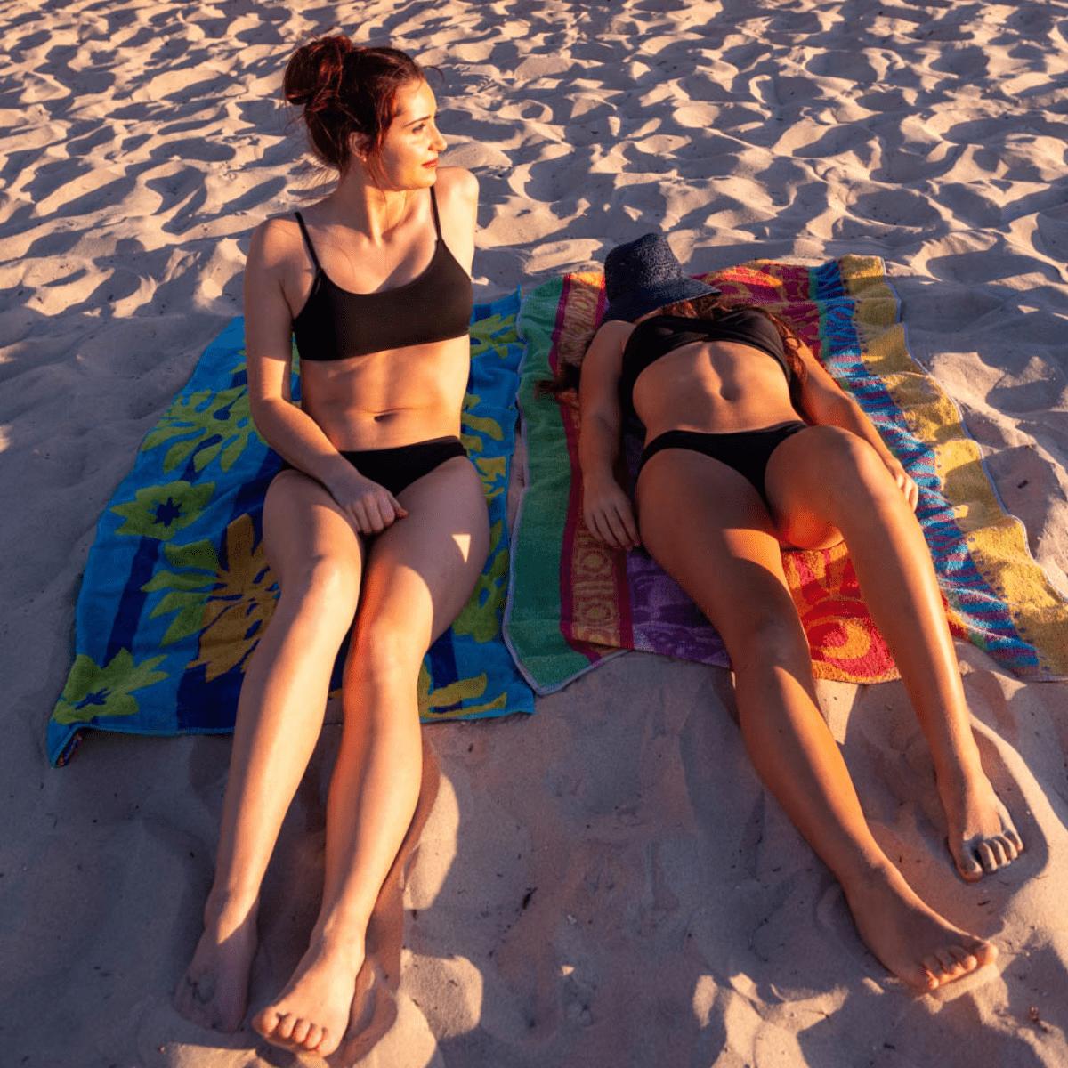 Stylish crop top period swimwear for teen girls
